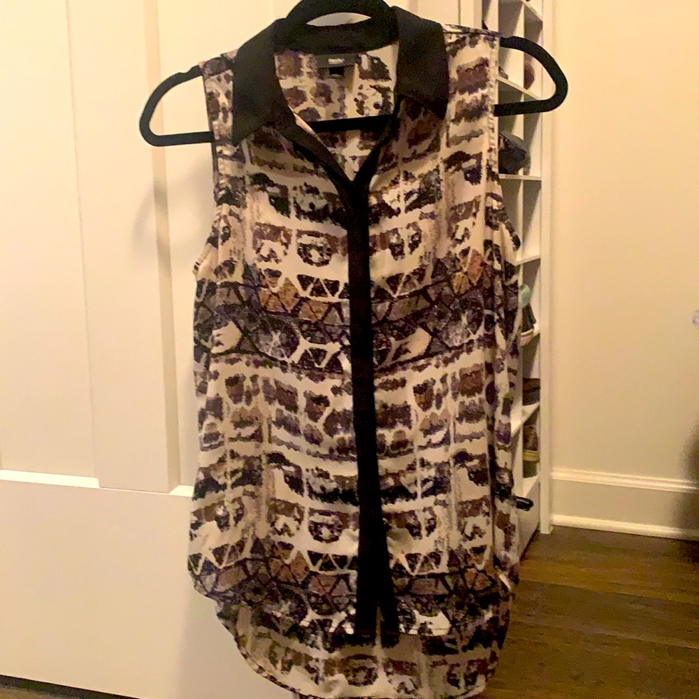 Woman’s button down blouse. Size small. Bought from target.